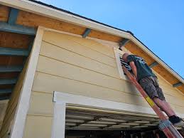 Affordable siding repair and maintenance services in Guernsey, WY